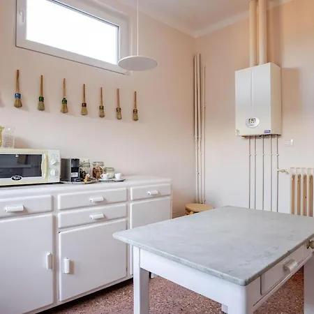Tilda - Design In The Historic Center Διαμέρισμα *
