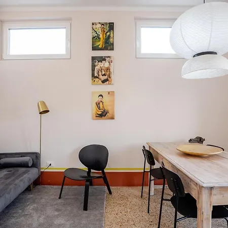 Διαμέρισμα Tilda - Design In The Historic Center *