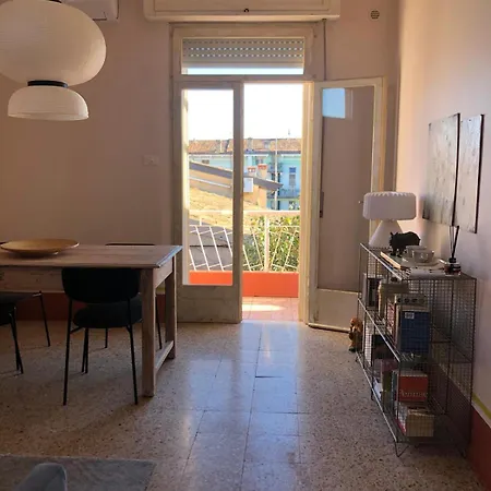 Tilda - Design In The Historic Center * Desenzano del Garda
