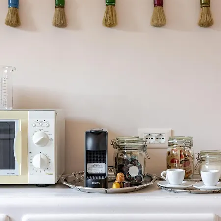 Tilda - Design In The Historic Center Apartment