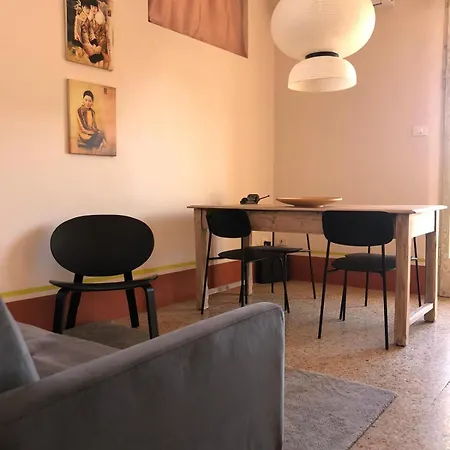 Apartment Tilda - Design In The Historic Center *